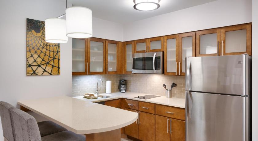 Staybridge Suites By Holiday Inn Lehi - Traverse Ridge Center