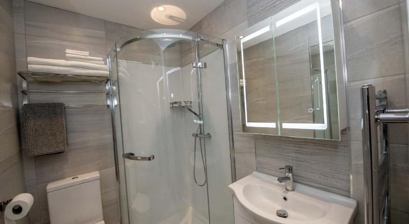 The James Suites - image 12