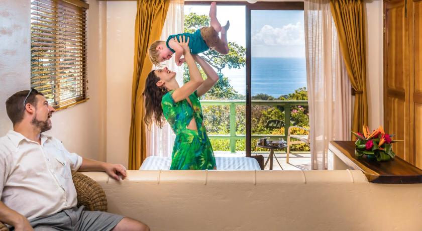 Image of Deluxe Room with Balcony and Panoramic Sea View 5