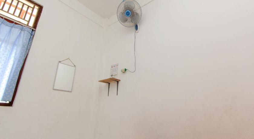 Image of Standard Double Shared Bathroom 14