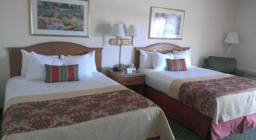 Best Western Plus A Wayfarer's Inn and Suites