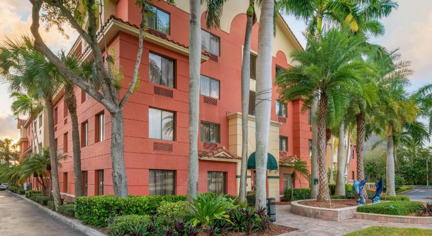 Best Western Plus Palm Beach Gardens Hotel & Suites And Conference Center photo