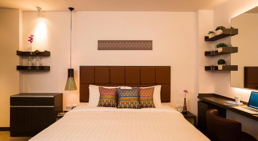 Image of Premier Deluxe 6