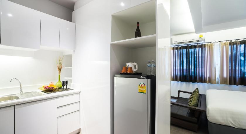 Image of Suite 16