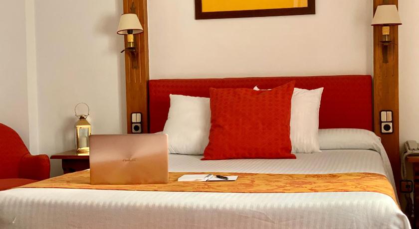 El Bedel Hotel