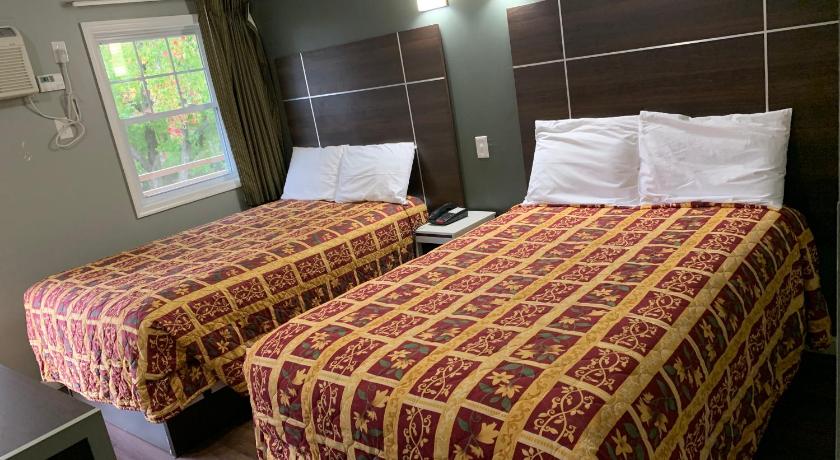 Red Carpet Inn - Norristown photo
