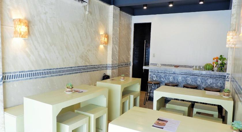 Kamusta Boutique Hotel - image 4