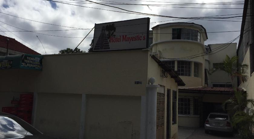 Hotel Mayesstic photo