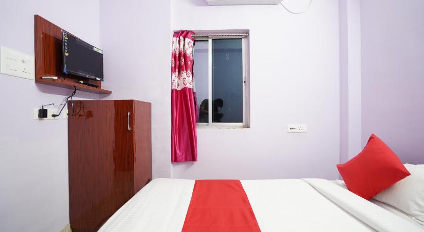 OYO 48725 Hotel Ankit Raj