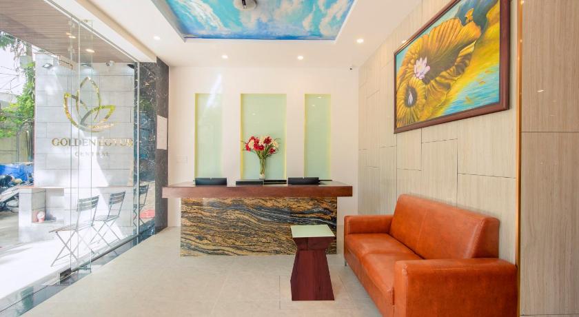 Golden Lotus Central Hotel - image 9