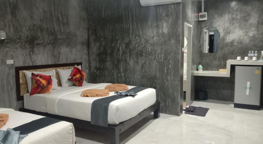 Image of Triple Room with Mountain View 3