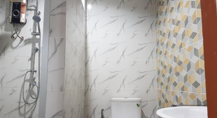 รูปของห้องสุพีเรียร์เตียงแฝดวิวเมือง (Superior City View Twin Room) 17