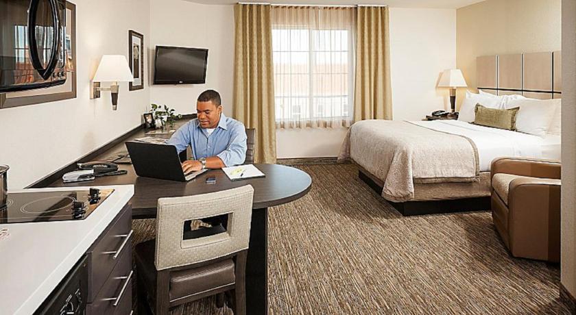 Candlewood Suites DFW West - Hurst