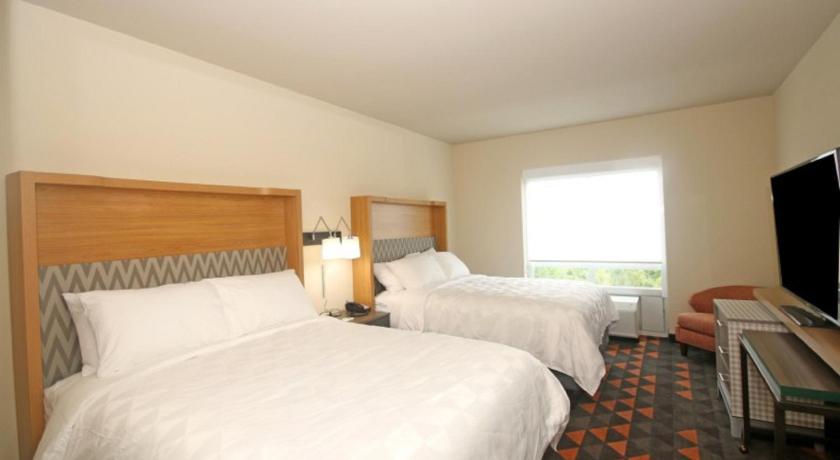 Holiday Inn Hotel And Suites Fayetteville W-Fort Bragg Area