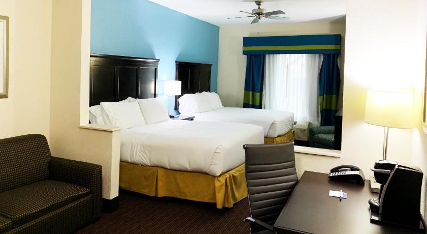 Holiday Inn Express Hotel & Suites Gainesville