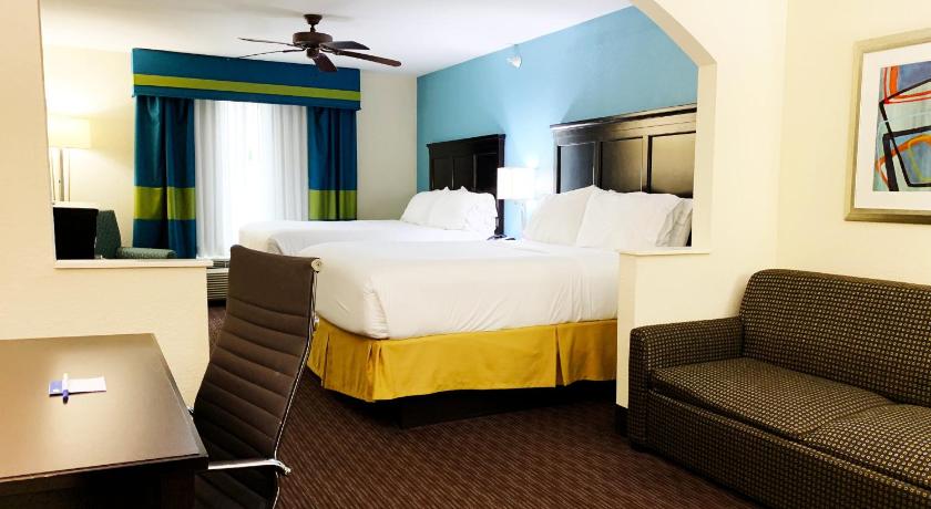 Holiday Inn Express Hotel & Suites Gainesville