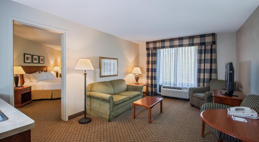 Holiday Inn Express Hotel & Suites Jackson - Flowood