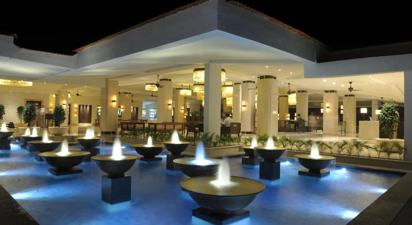 Lobby, Holiday Inn Resort Goa in Goa