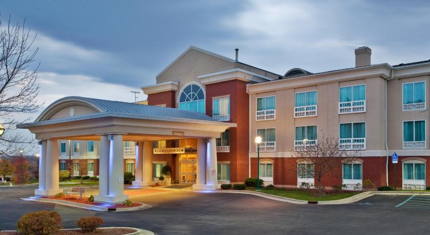 Holiday Inn Express Hotel & Suites Grand Rapids-North