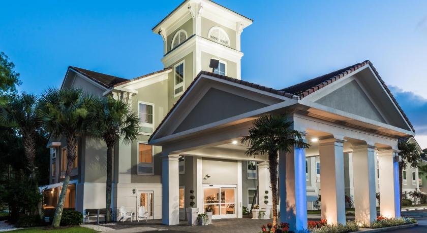 Holiday Inn Express Fairhope - Point Clear photo