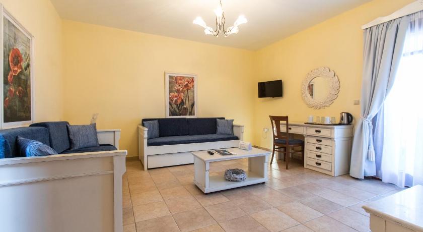 Plaza Beach Hotel