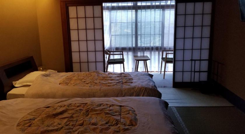 月本屋旅館 豊岡 年 最新料金 円 部屋写真 口コミ