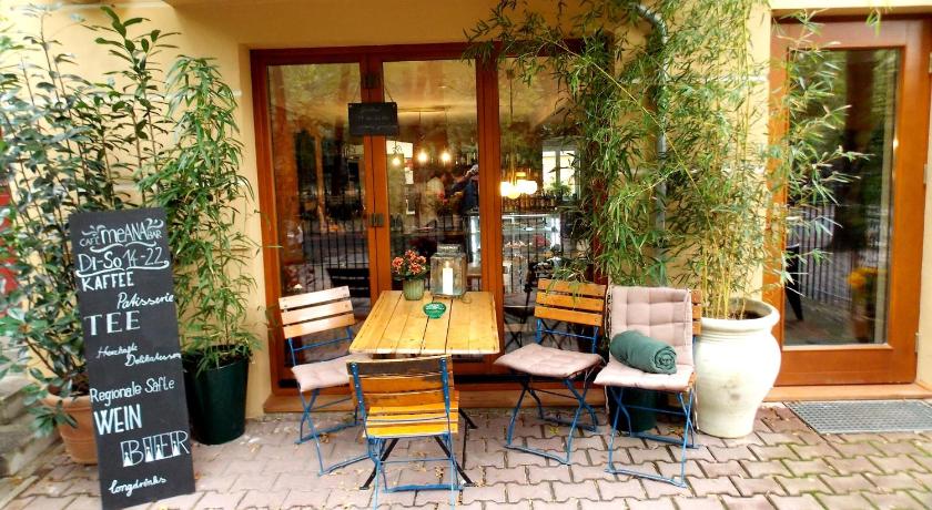 베를린 Beautiful Park Apartment for 4 Guests 3성급 싱글룸 레스토랑