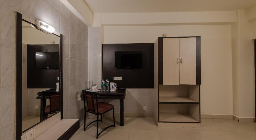 Hotel Roopa