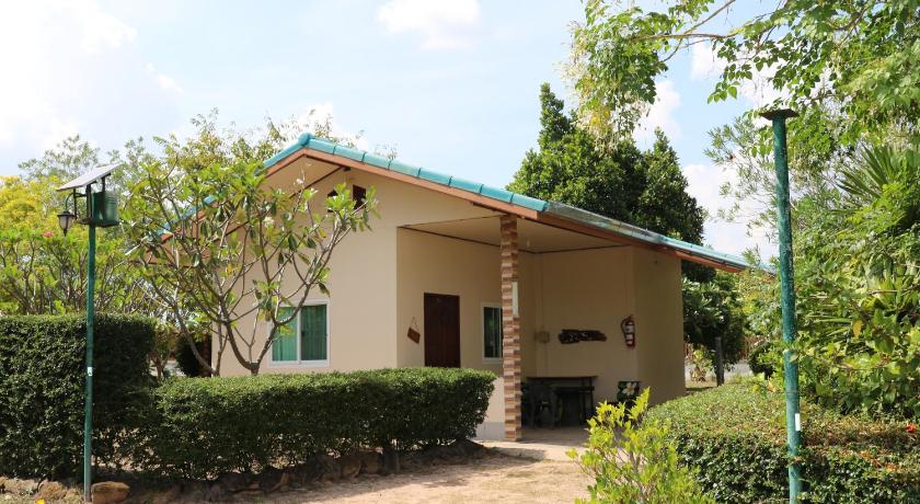 Image of One-Bedroom Bungalow 1