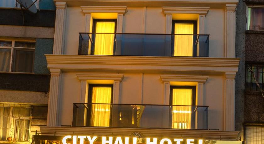 City Hall Hotel - image 7