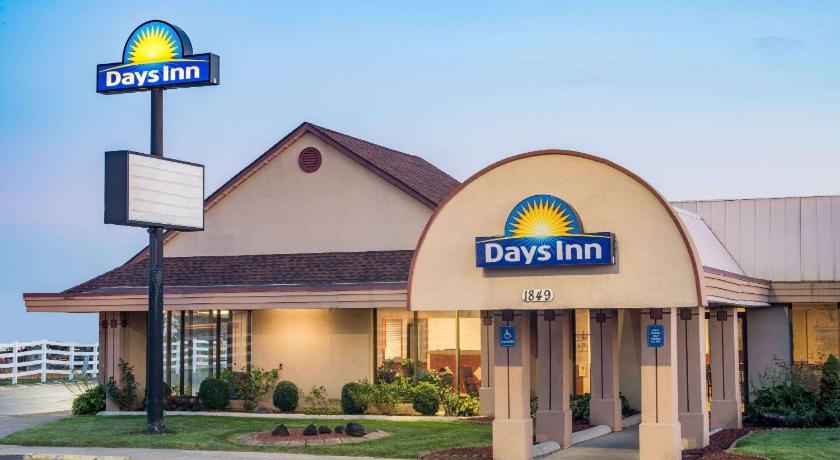 Days Inn by Wyndham Grove City Columbus South — Hotel in Grove City (OH)
