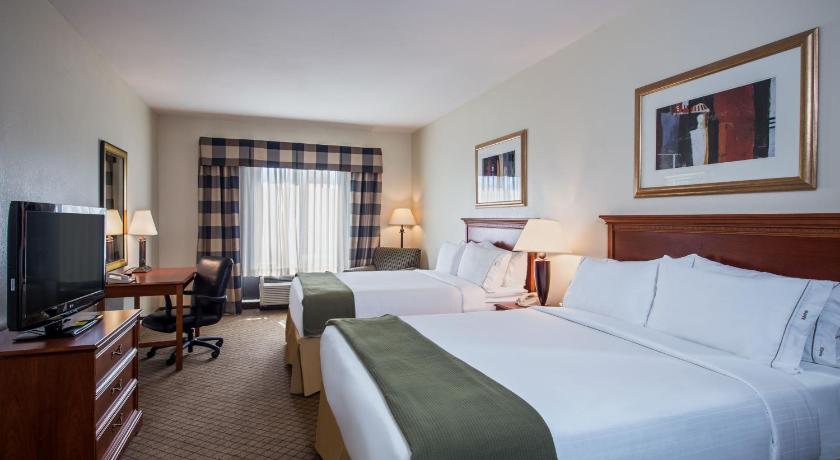 Holiday Inn Express Hotel & Suites Jackson - Flowood