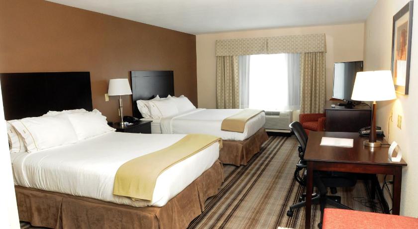 Holiday Inn Express & Suites Cambridge