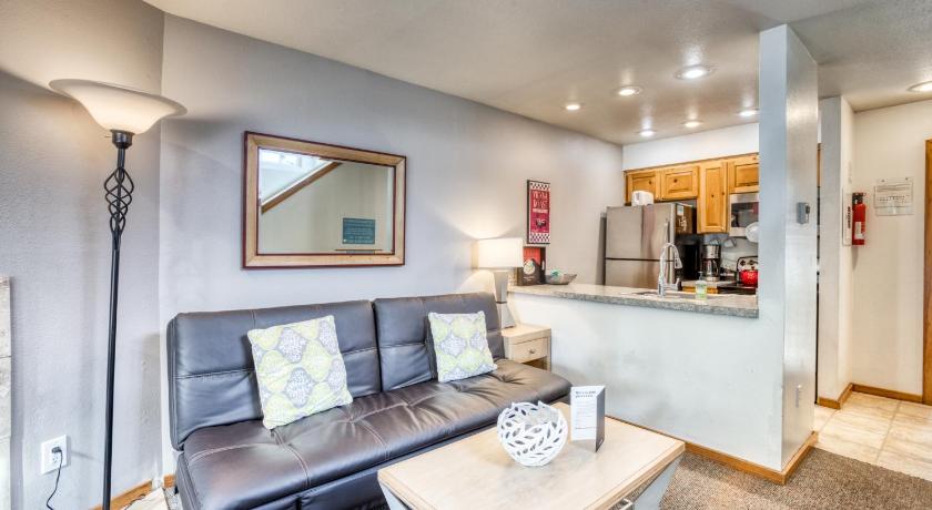Beaches Inn | Orca Bay Townhouse photo