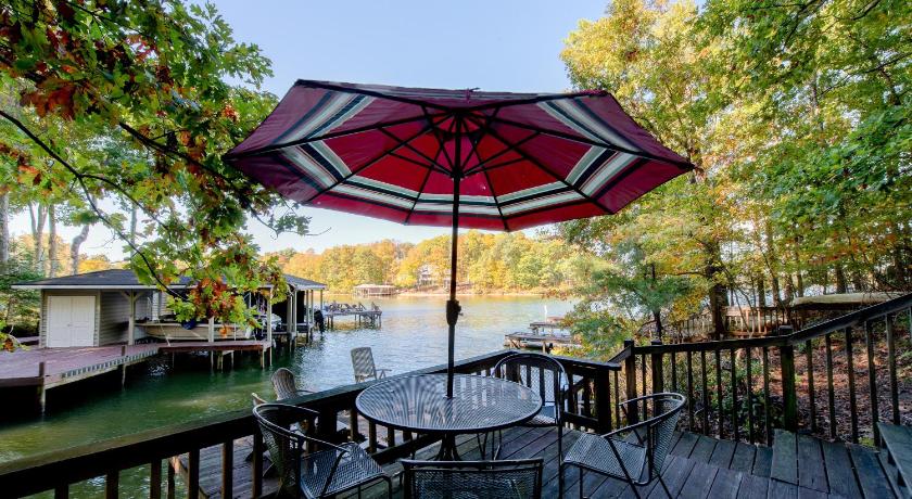 Oak Grove Cottage photo