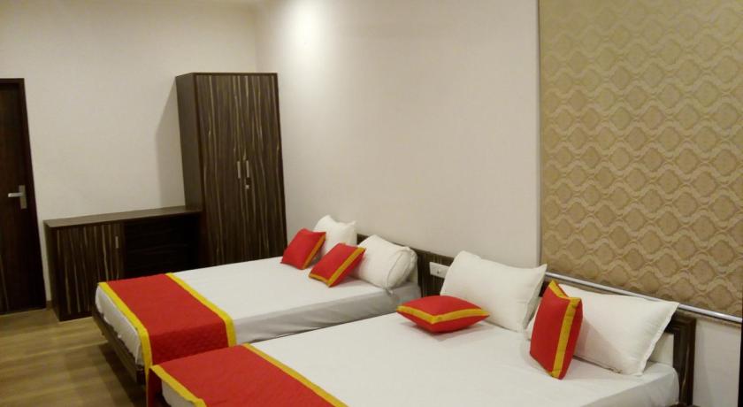 Hotel Sarvmangla Garden