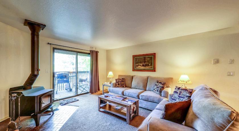 Sonoma Getaway — Hotel in Mccall (ID)