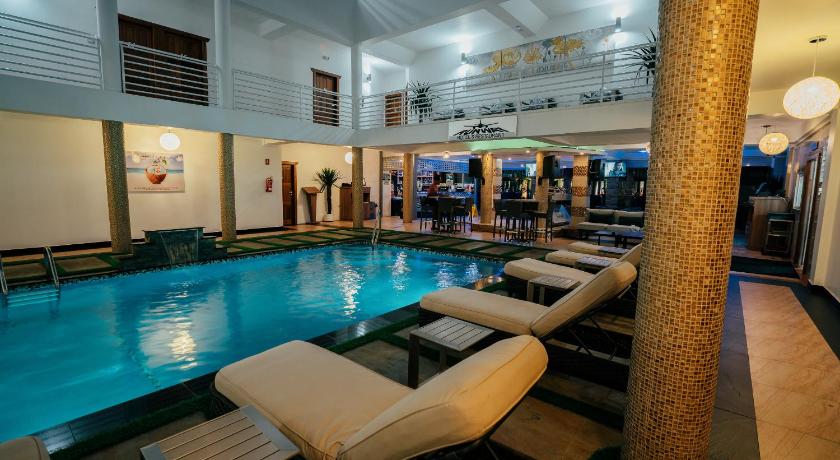 Runway Hotel photo