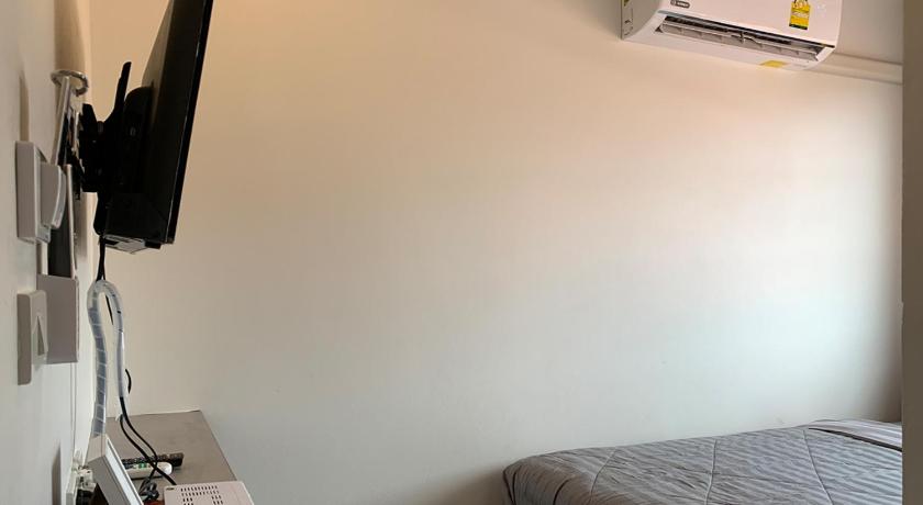 Image of Small Single Room 15