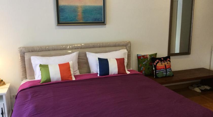 Seaside Apartment at Cha-Am photo