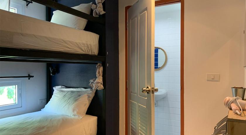 Image of Standard dormitory male 3