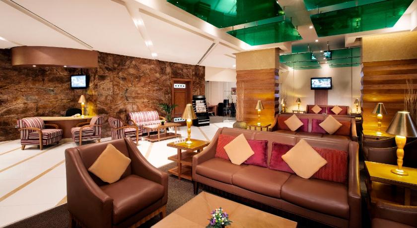 Avenue Hotel Dubai - image 9