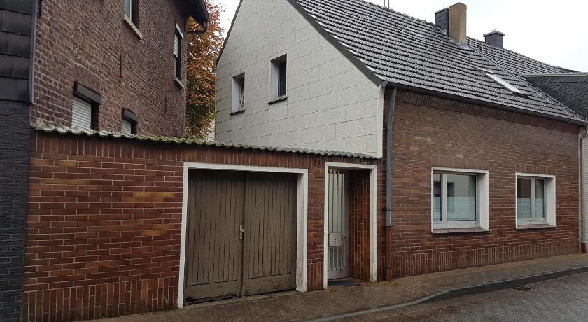 Ferienwohnung Linden 13 — Hotel in Willich