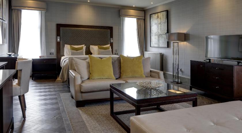 Image of King Suite - Non-Smoking 0