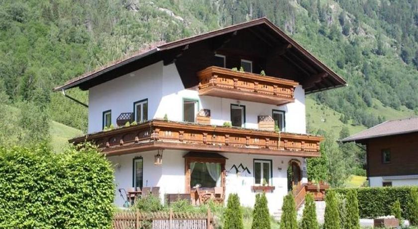 Chalet Charlotte — Hotel in Fusch an der Glocknerstrasse