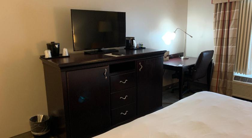 Country Inn & Suites by Radisson, Kearney, NE