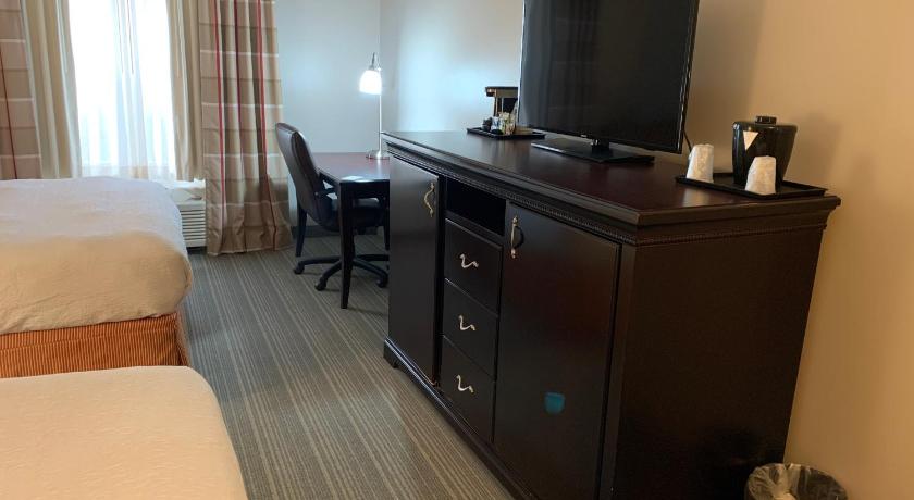 Country Inn & Suites by Radisson, Kearney, NE