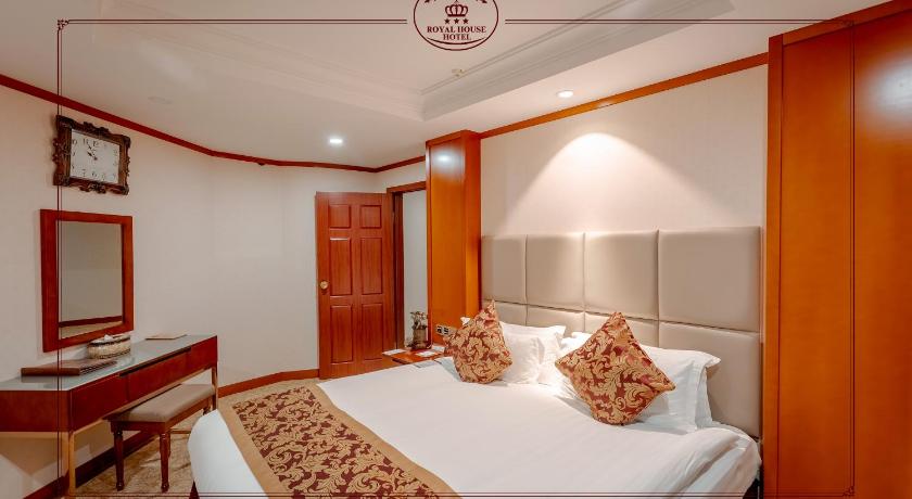 Image of Deluxe Suite 4