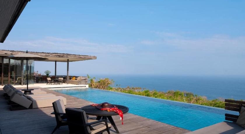 Image of 3 Bedroom Hillside Villa 5