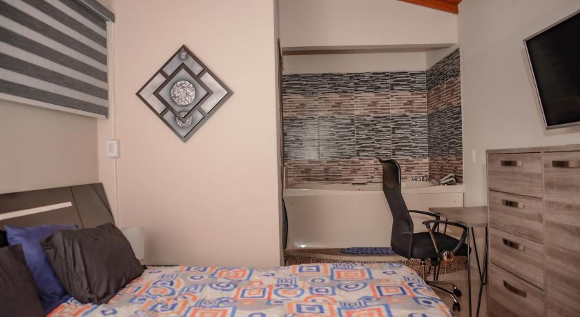 Poblado Brownstone photo